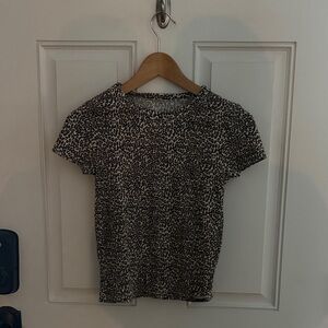 American Eagle Outfitters Black and White Leopard Print Tee